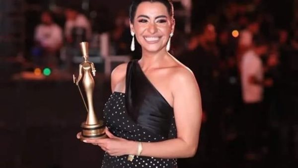 الفنانة نانسي صلاح