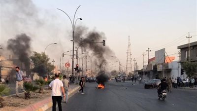 ارتفاع حصيلة قتلى احتجاجات العراق بعد فرض حظر التجول