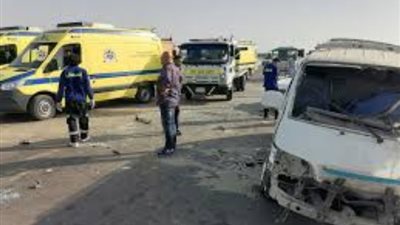 إصابة 5 أشخاص في حادث تصادم سيارتين على طريق مصر اسكندرية