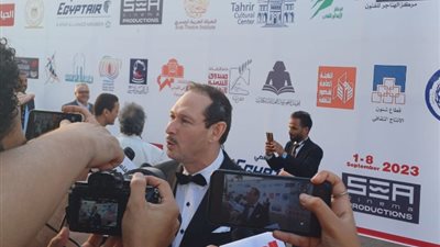 أيمن الشيوي: «المسرح المصري سيتفيد من تجربة المهرجان التجريبي»