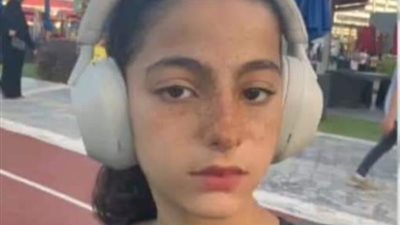 ماتت وهي بتلعب بالإسكيت.. مصرع طفلة في حادث سير