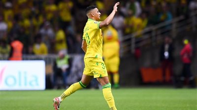 مصطفى محمد يواصل التوهج ويعتلي قائمة هدافي الدوري الفرنسي