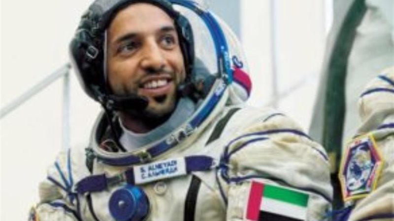 رائد الفضاء الإماراتي سلطان نيادي