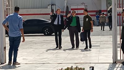 عماد البناني يتابع عملية تلقي طلبات الترشح لانتخابات الزمالك