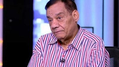 لم يسلم من لسانه أحد حتى أم كلثوم وعمرو دياب ..حلمى بكر المثير للجدل