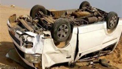 «  إصابة 13 شخص »  إثر إنقلاب ميكروباص بطريق القاهرة الفيوم الصحراوي