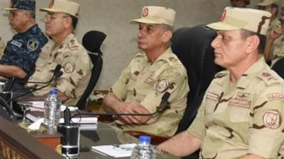 وزير الدفاع يشهد المرحلة الرئيسية لمشروع مراكز القيادة التعبوى للجيش الثاني