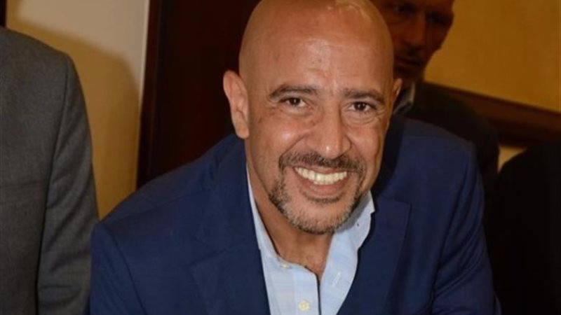 الفنان اشرف عبد الباقى