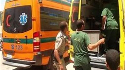 إصابة 5 أشخاص في حادث تصادم بالبحيرة