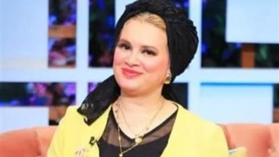 «كسفنى قدام الناس».. زوجة تطلب الخلع من زوجها لسبب غريب