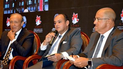 إصدار 7200 رخصة صناعية  وزيادة الأراضي الصناعية بنسبة 530%.. خلال عام واحد