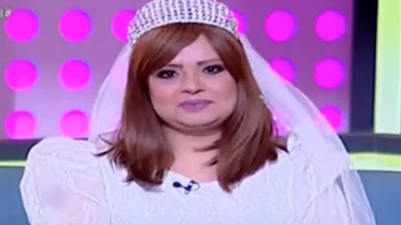 مذيعة قناة الحدث اليوم