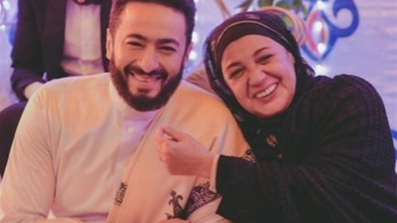 الفنانة حنان سليمان
