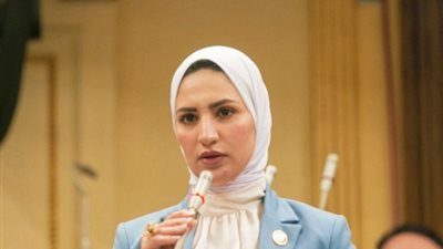 نائبة بأسيوط: حياة كريمة واحد من أهم إنجازات السيسي وحققت طفرة كبيرة بالصعيد