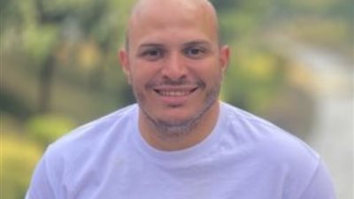 محمود عبد التواب يقدم أول تجاربه الإخراجية بـ«صوت وصورة» لحنان مطاوع