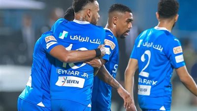 الدوري السعودي.. الهلال يتقدم على ضمك بهدف نظيف في الشوط الأول