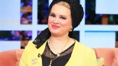 «بيقلد الحريم».. سيدة تستغيث من زوجها أمام محكمة الأسرة