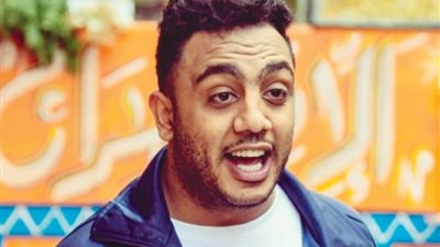 أوس أوس: «مراتي قالت لي أنت شبه عمرو يوسف»
