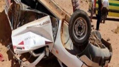 مصرع وإصابة 9 عمال بالمنيا إثر انقلاب سيارة على الطريق الصحراوي