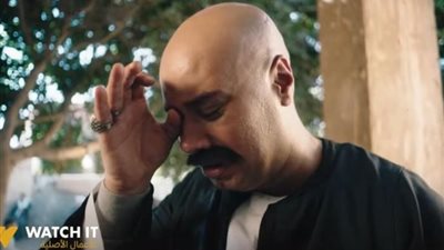 أحمد أمين يظهر خلال البرومو الترويجي لمسلسل «على باب العمارة»