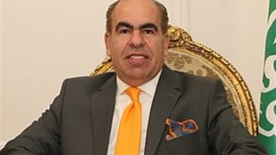 متحدث 
