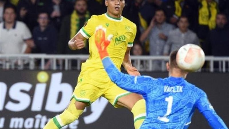 مصطفي محمد