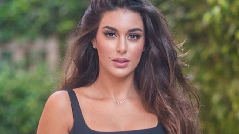 الفنانة ياسمين صبري