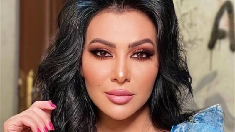 الفنانة ميرهان حسين