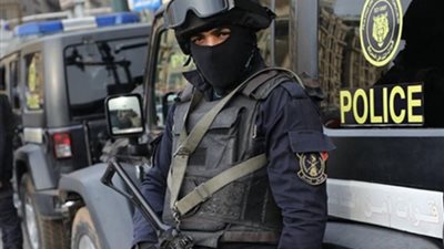 «هارب من المؤبد».. القبض على مسجل خطر بحوزته مخدرات وسلاح ناري بالخانكة