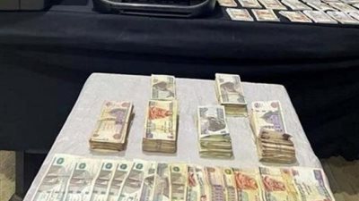 «الألف بـ300».القبض على تشكيل عصابى لبيع عملات مزيفة في الجيزة