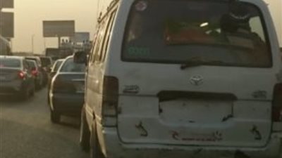 «عشان يفلت من الرادار».. ضبط «ميكروباص» بدون لوحات معدنية بالمعادي