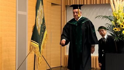 اليابان تمنح زاهي حواس الدكتوراة الفخرية في الدراسات الإنسانية