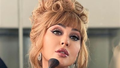 بالصور.. جيسي عبدو تُعلن إطلاق مسلسل «عرابة بيروت» على «شاهد»