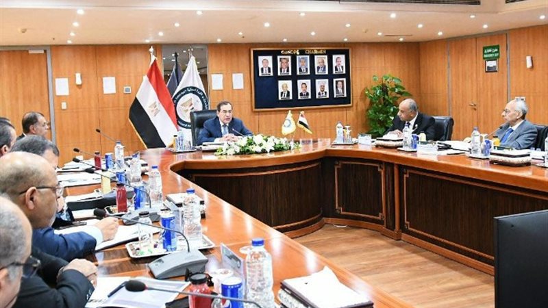 م. طارق الملا- وزير البترول والثروة المعدنية