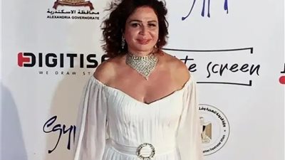إلهام شاهين: كنت هموت أكتر من مرة ونور الشريف خنقني وفقدت الوعي