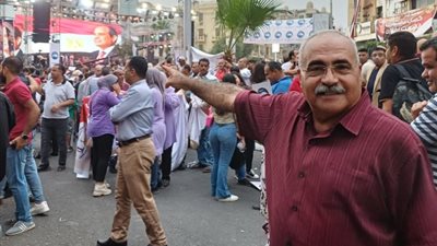 السفير رضا عبداللطيف للسيسي: انزل ياريس وإحنا بنبايعك بكل قوة