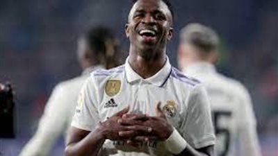 فينيسيوس يقود هجوم ريال مدريد أمام نابولي بدوري الأبطال