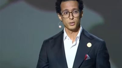 طه دسوقي خلال احتفالية أكتوبر : الخطابات كانت وسيلة التواصل الوحيدة