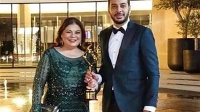 ماجدة زكي: ابني دربني على الغناء وكان بيمسكلي العصاية