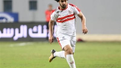 سر «جلابية» عبد الله جمعة في مران الزمالك (صورة)