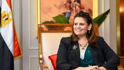 الهجرة: إتاحة الدفع الإلكتروني لتسوية الموقف التجنيدي للمصريين بالخارج