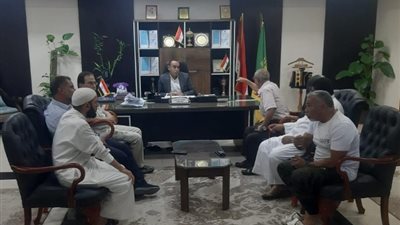 جهاز مدينة الشروق يجتمع مع سكان منطقة إسكان الشباب