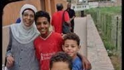 «أنقذوا أرواحنا».. مالا تعرفه عن الإشارة الدولية لرعاية الأطفال