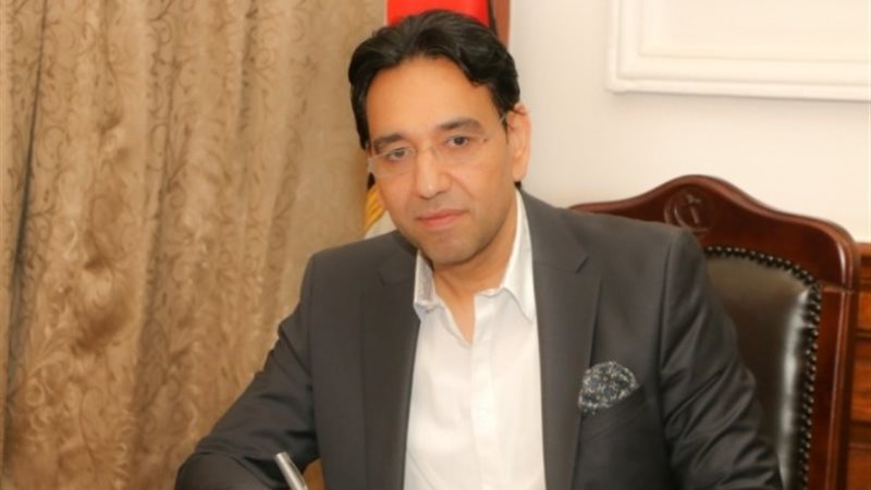 الدكتور أيمن محسب