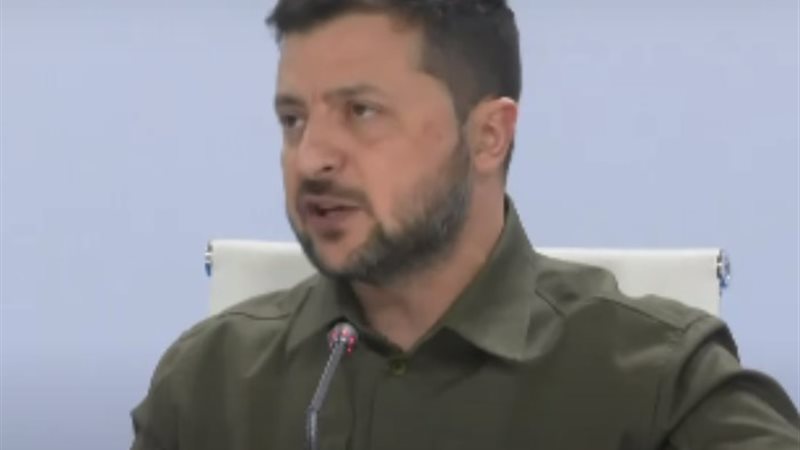 الرئيس زيلينسكي خلال كلمته