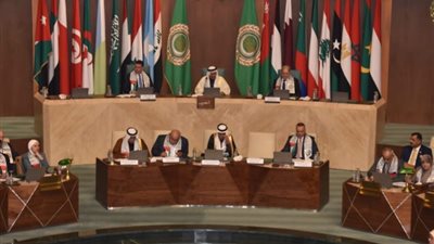 البرلمان العربي يدين مجزرة مدرسة الإيوان بخان يونس