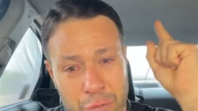بكى فرحا، شاهد رد فعل المراسل ماجد غراب بعد قرار إنهاء التعاقد مع شوبير