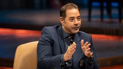 مدحت صالح من مهرجان العلمين: «بحبكم وحضوركم فوق رأسي»
