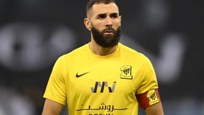 بنزيما يقود ثورة الانتقالات الصيفية في نادي الاتحاد السعودي، تفاصيل