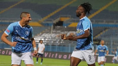 فيستون مايلي يهز شباك الأهلي ويتعادل لـ«بيراميدز» في الدوري (فيديو)